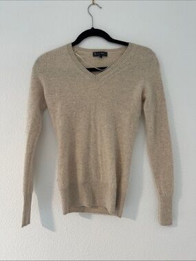 Cynthia Vincent 100% Cashmere sweater